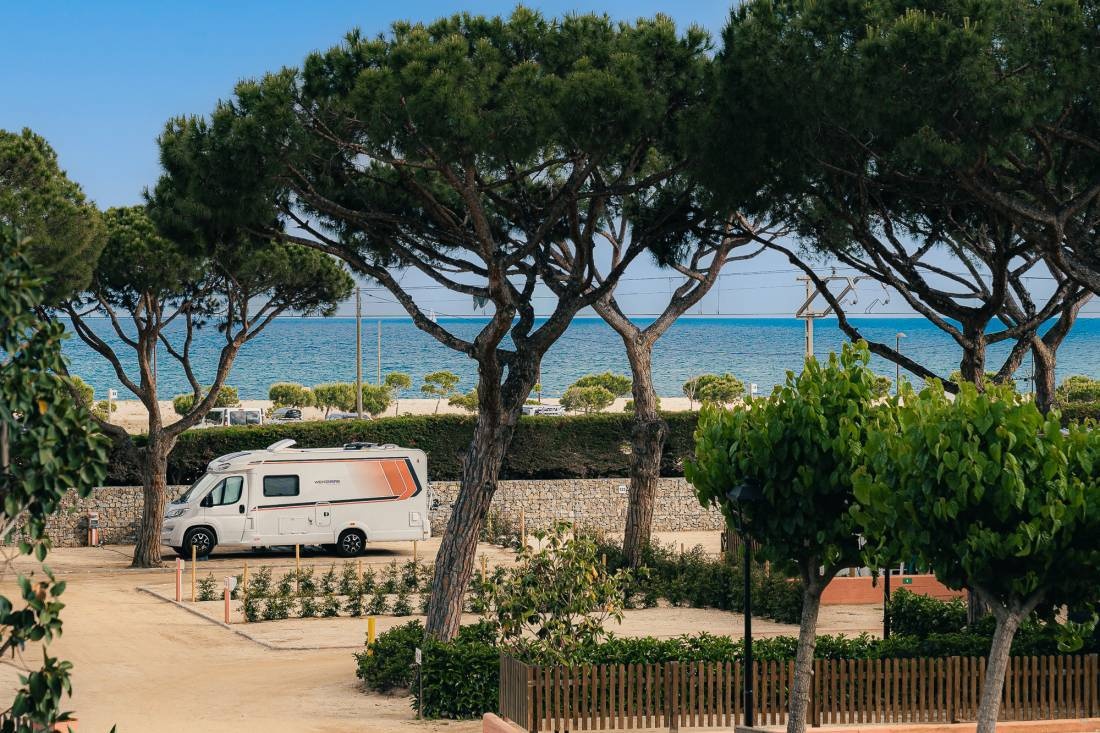 Camping El Toro Azul — Kemping in Arenys de Mar / Cataluña
