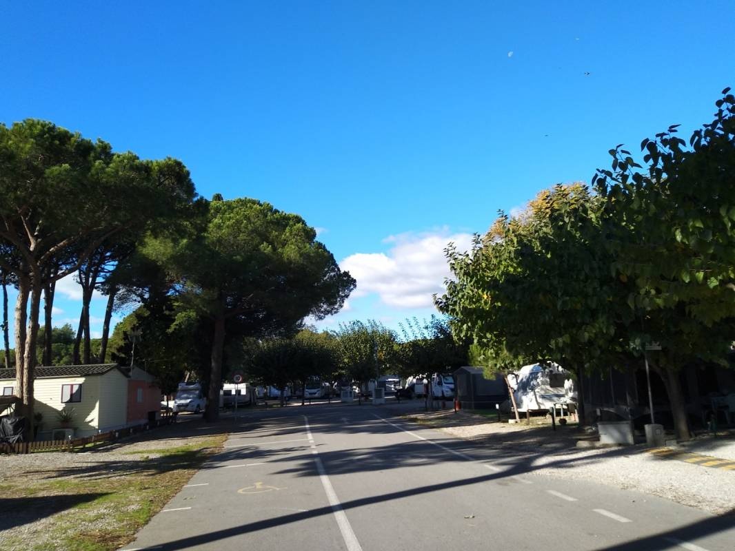 Camping Estrella de Mar — Kamp yeri in Castelldefels / Cataluña