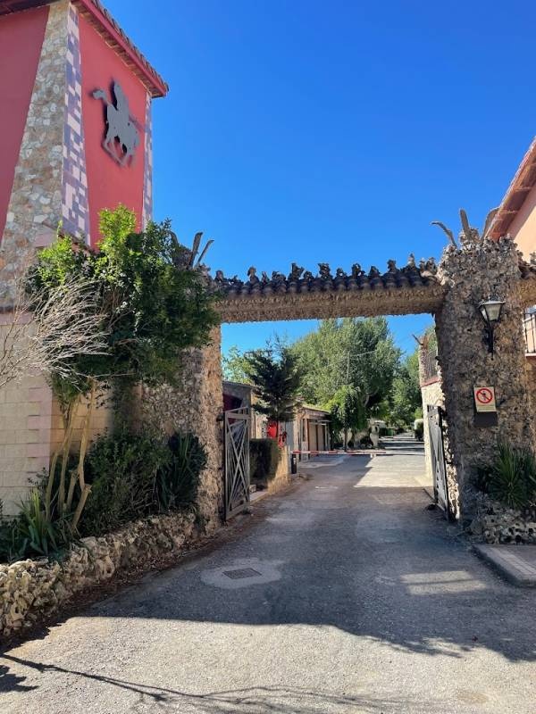 Camping Picon del Conde — Kemp in Monasterio de Rodilla / Castilla y León