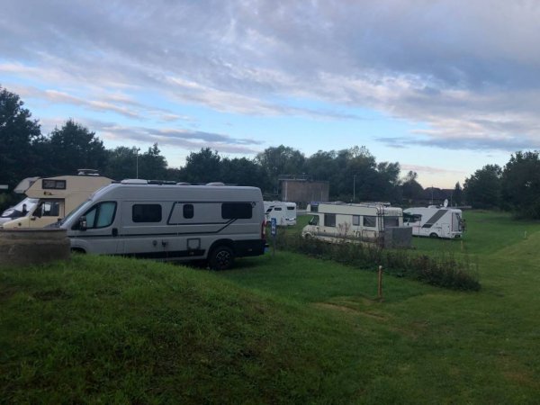 Wohnmobilstellplatz Weserblick