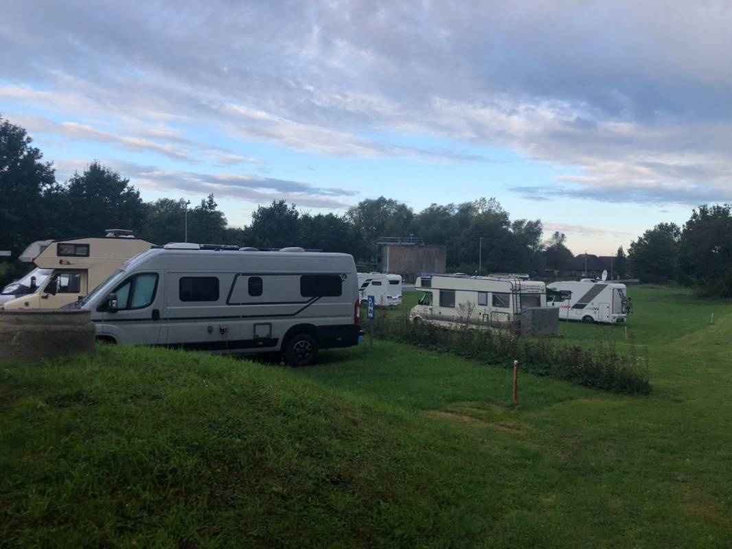 Wohnmobilstellplatz Weserblick — Bobilplass in Hoya / Weser