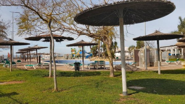 Camping La Rosaleda — Foto 3