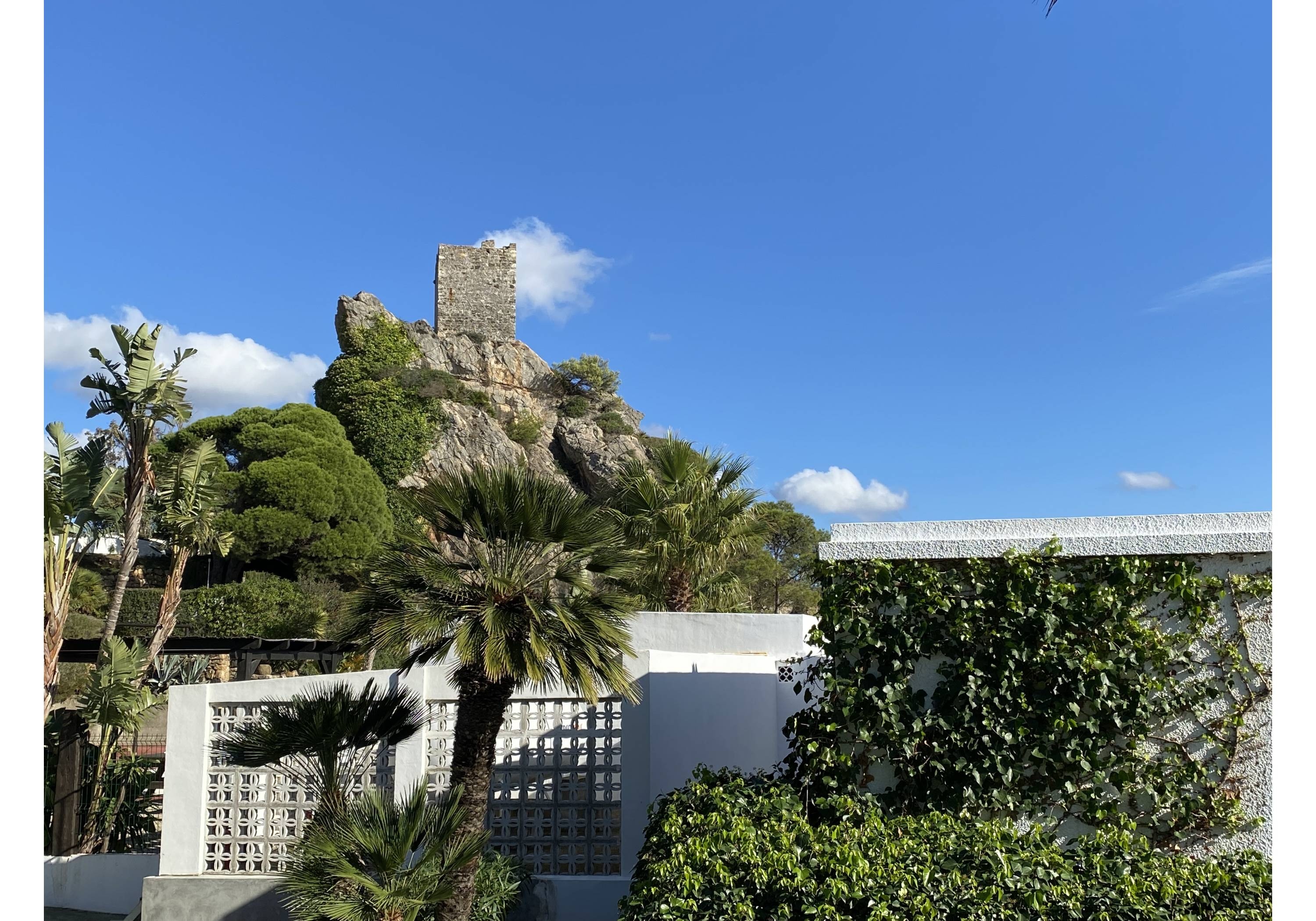 Bungalows Camping Torre de la Peña — Campingplass in Tarifa 