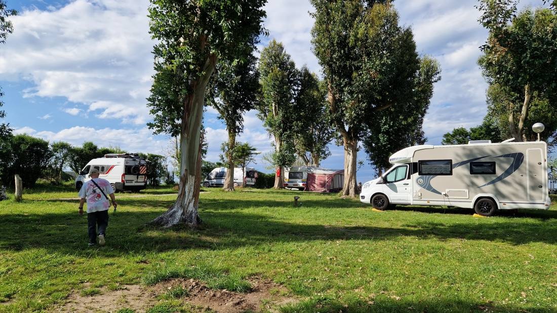 Camping Oyambre Beach — Kamp yeri in Los Llaos