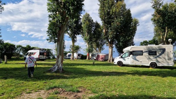 Camping Oyambre Beach