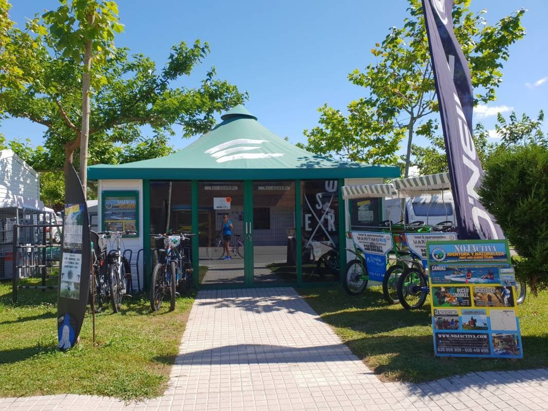 Camping Playa Joyel 1st Category — Kemp in Noja / Cantabria