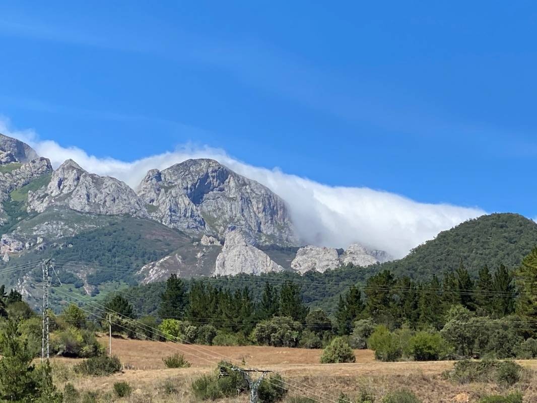 Camping la Isla Picos Europe — Area da campeggio in Turieno / Cantabria