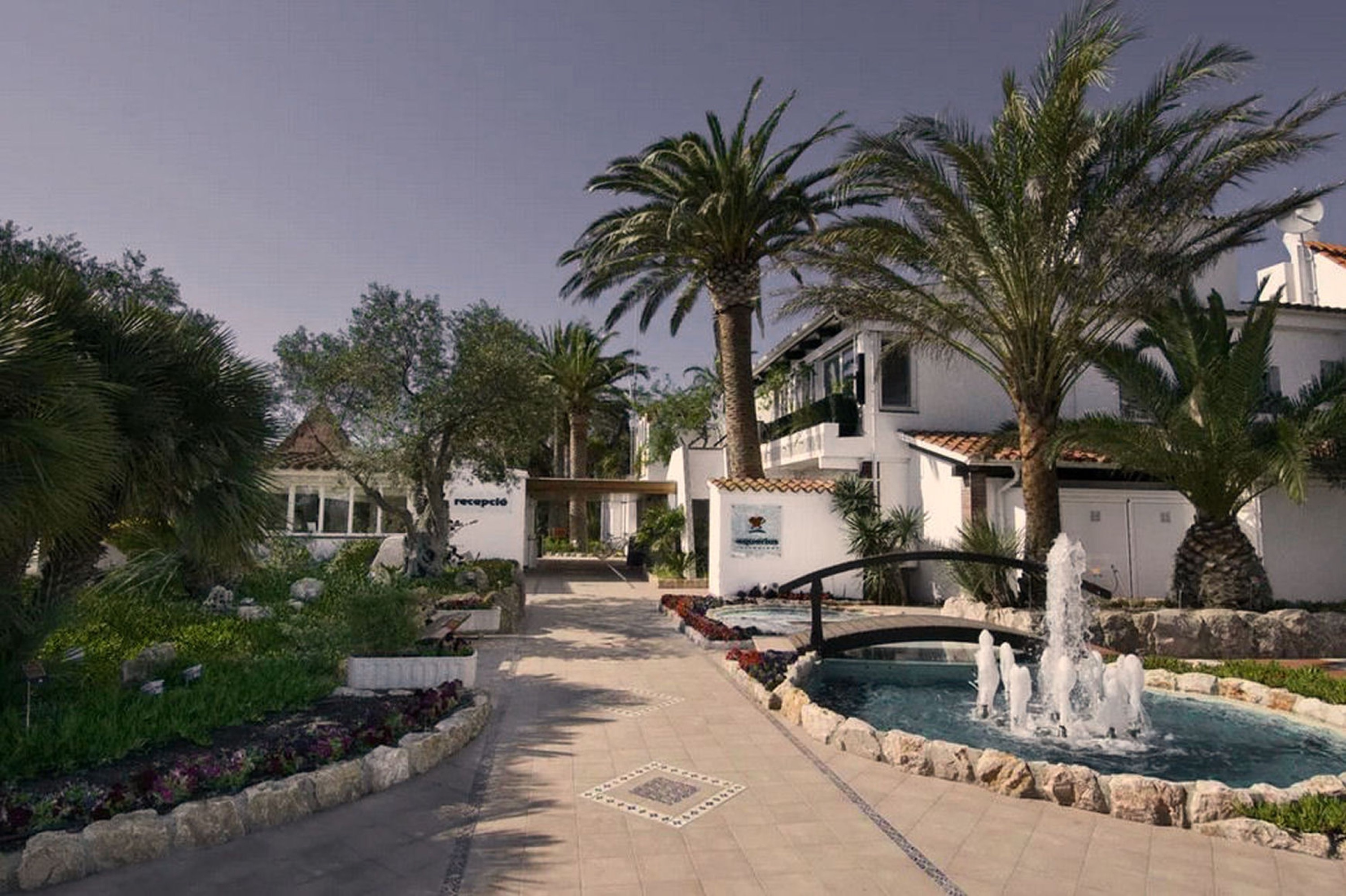 Camping Aquarius — Campingplass in Sant Pere Pescador / Cataluña