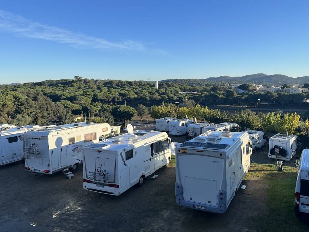 Camping Internacional Palamós — Cámping in Palamós / Cataluña
