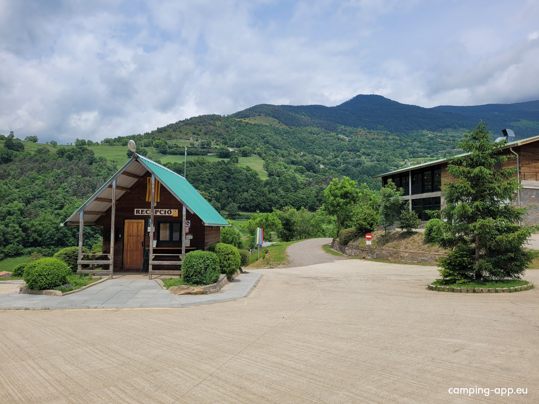 Camping Vall de Ribes — Kamp yeri in Ribes de Freser / Cataluña