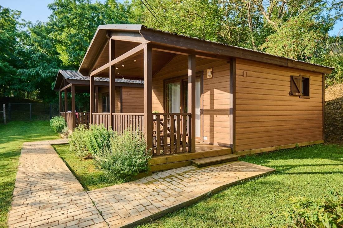 Càmping La Vall de Campmajor — Campingplats in St. Miquel de Campmajor / Cataluña