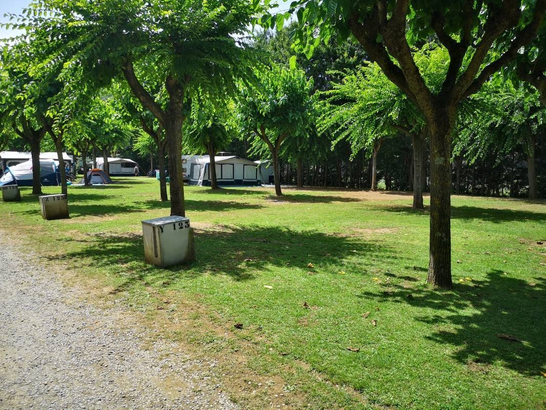 Càmping Ecològic Lava — Camping Site in Santa Pau, Girona / Cataluña