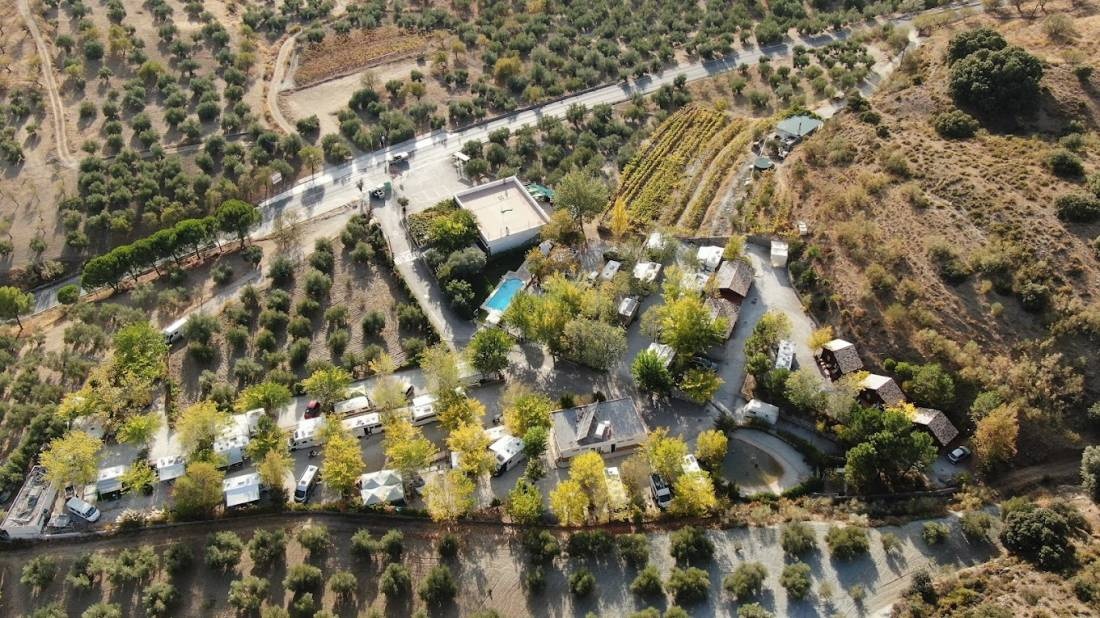 Camping Alto De Viñuelas — Cámping in Beas de Granada / Andalucía