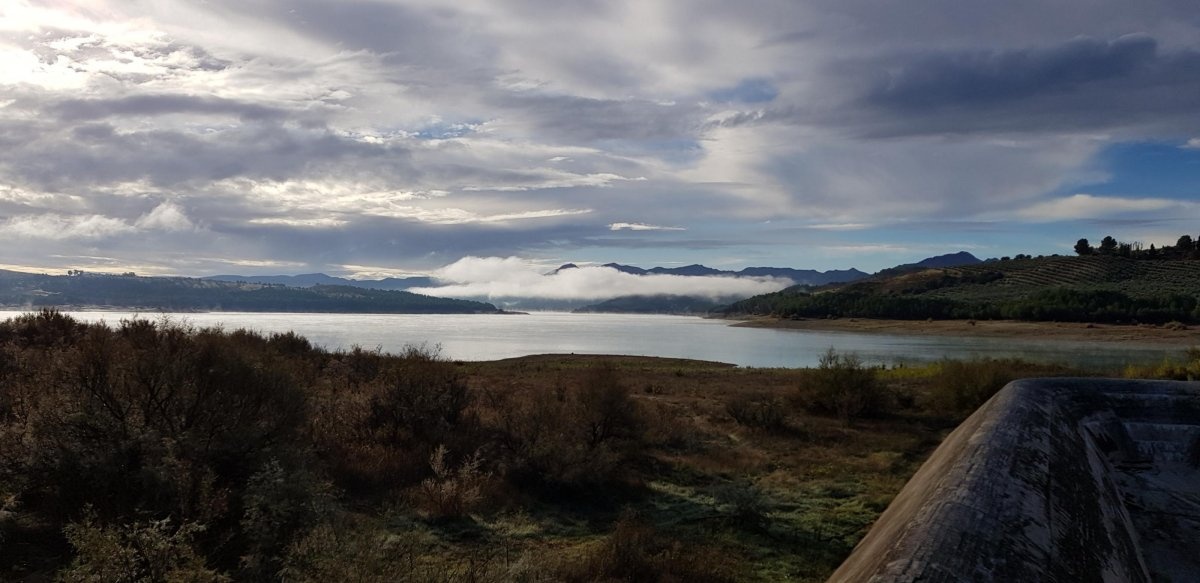 Camping Los Bermejales — Kamp yeri in Arenas del Rey / Andalucía
