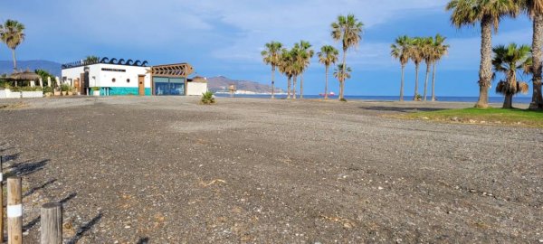 Camping Playa de Poniente