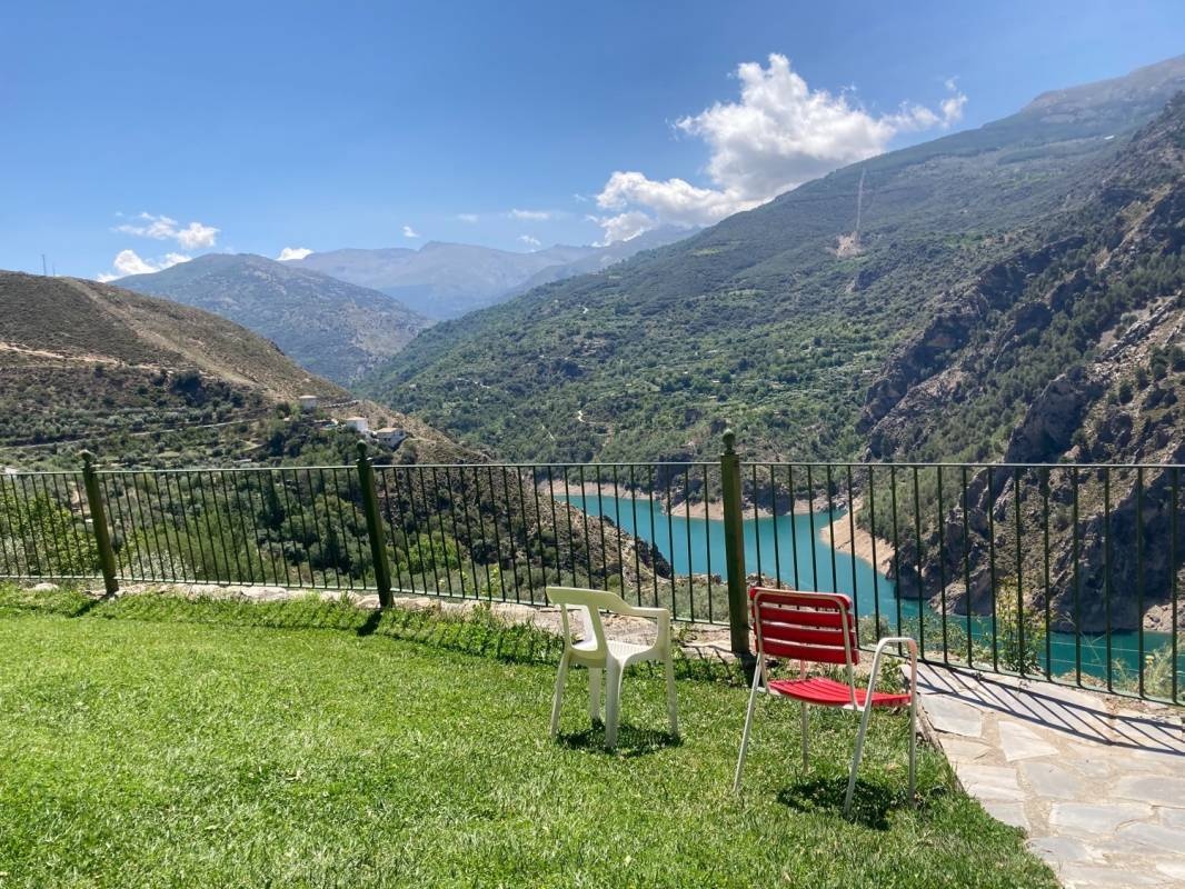 Camping las Lomas — Campingplass in Granada / Andalucía