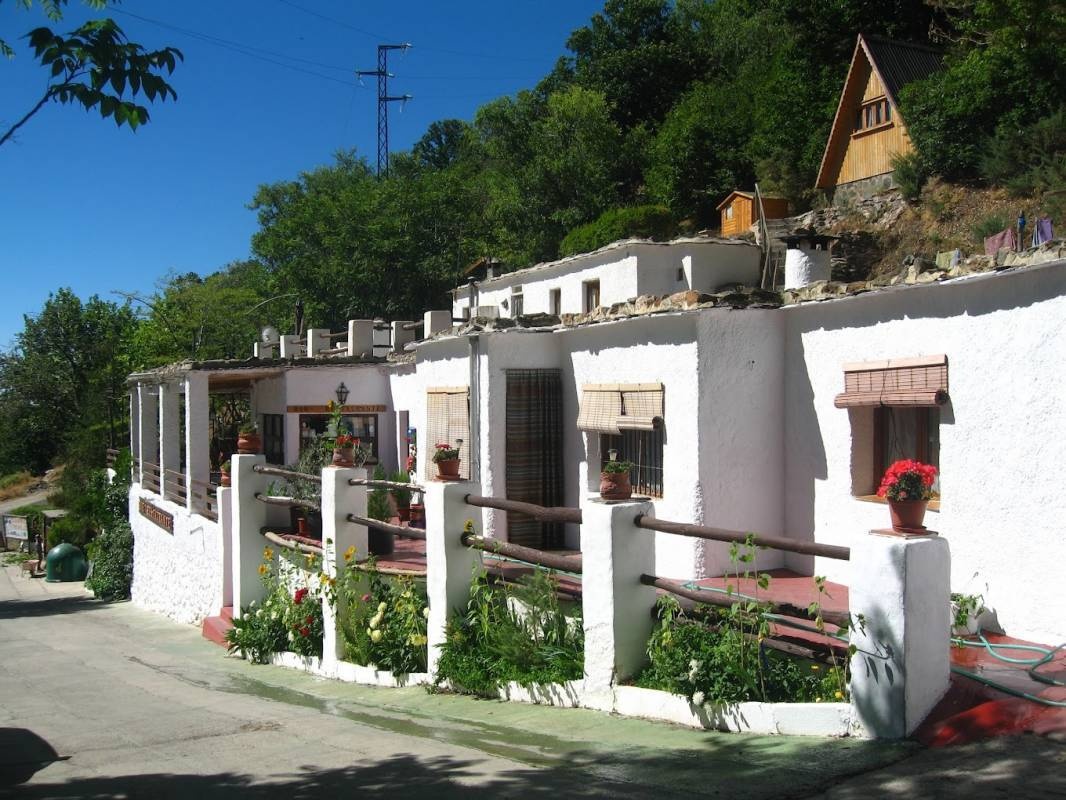 Camping Trevelez — Cámping in Trevélez / Andalucía