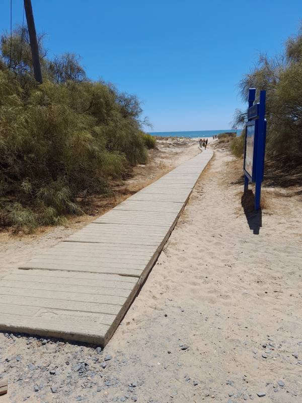 Camping Playa La Bota — Photo 3