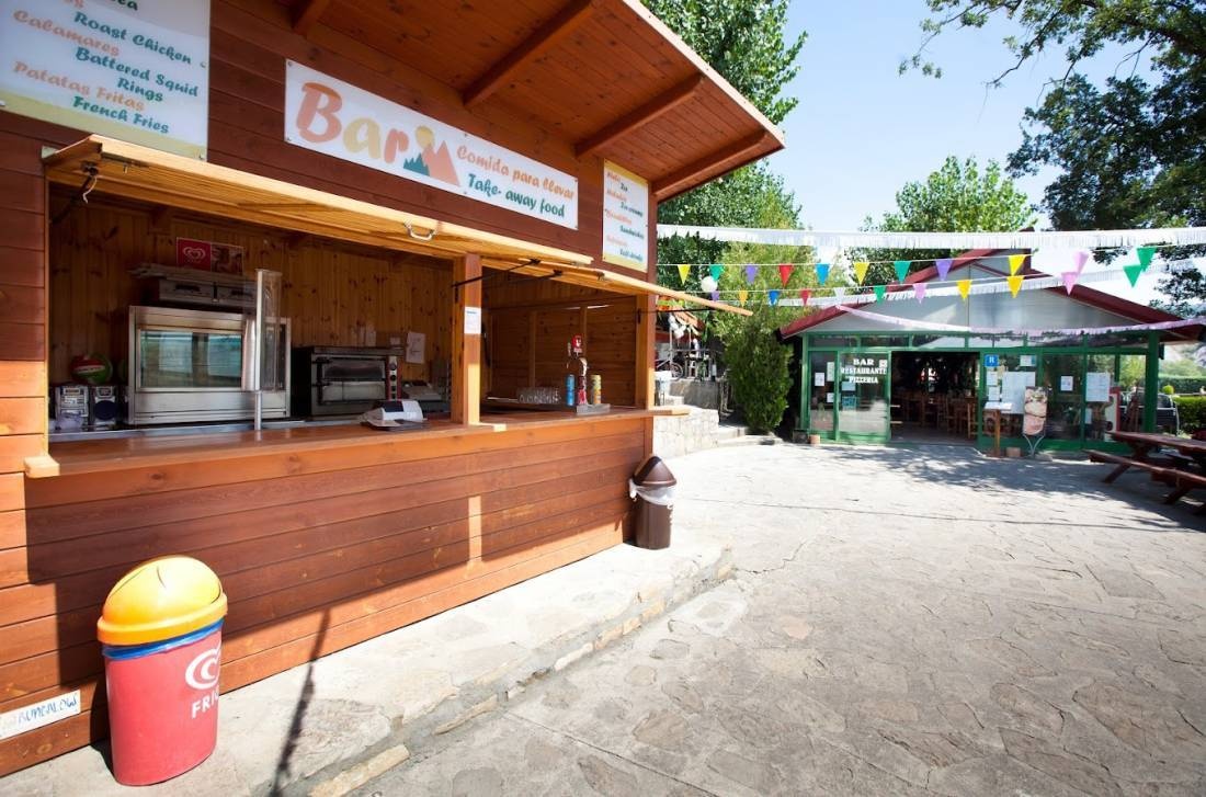 Camping Peña Montañesa — Kemping in Labuerda - Ainsa / Aragón