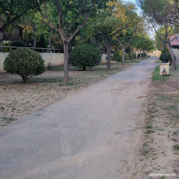 Camping Lago Barasona — Photo 5