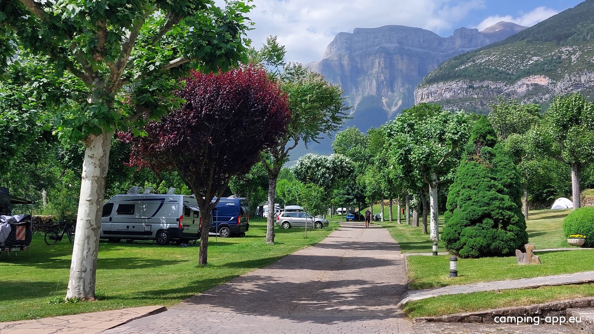 Camping Rio Ara — Camping in Torla-Ordesa / Aragón