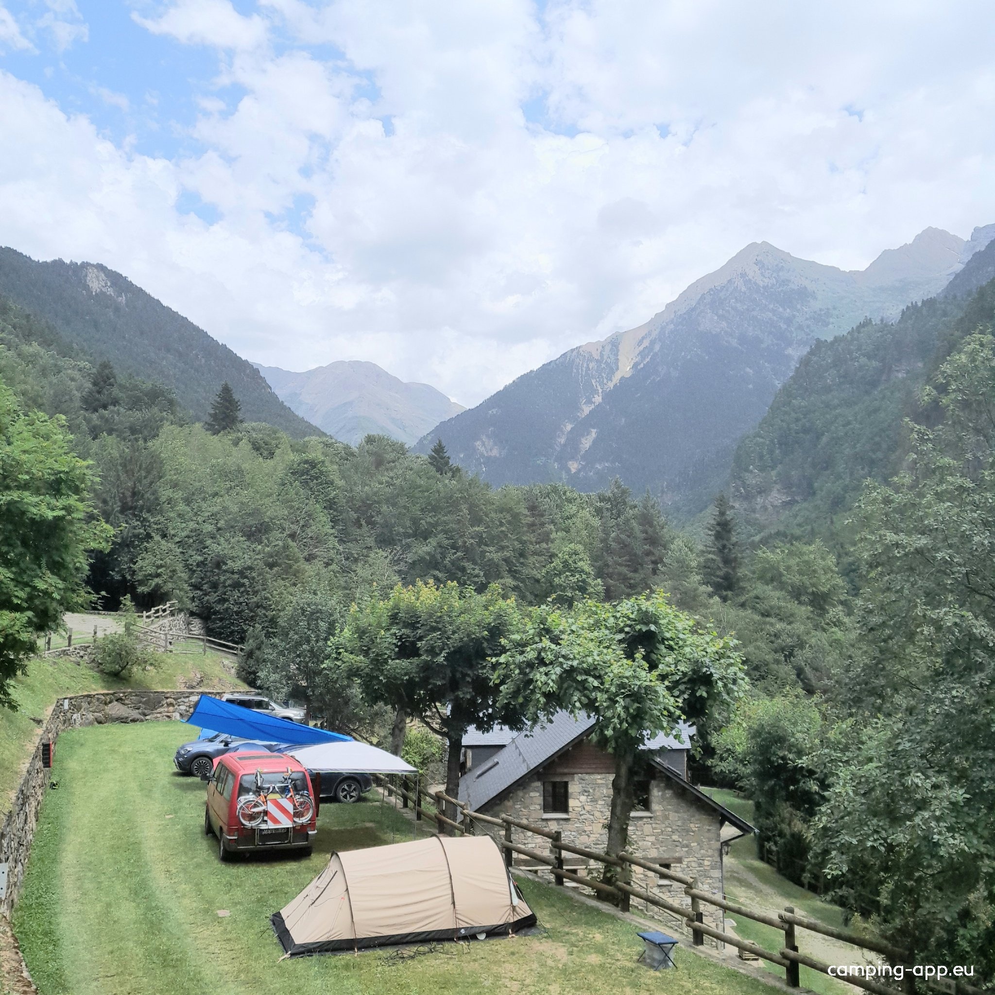 Camping Valle de Bujaruelo — Campingplass in Torla-Ordesa / Aragón