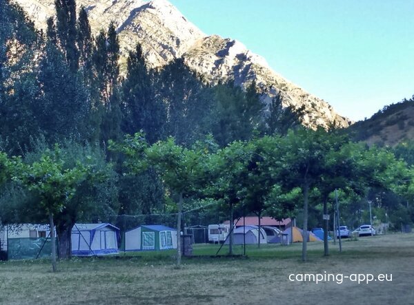 Camping Las Cuevas