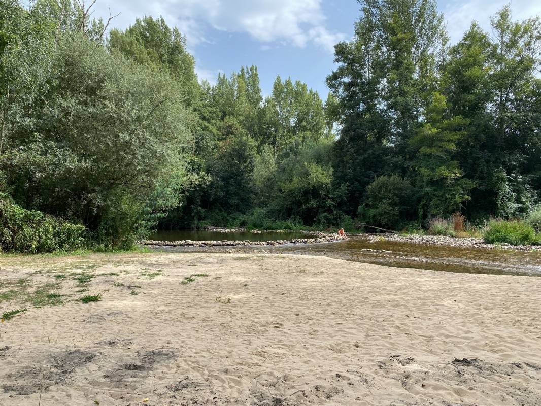 Camping Bierzo — Kamp yeri in Villamartín de la Abadía / Castilla y León