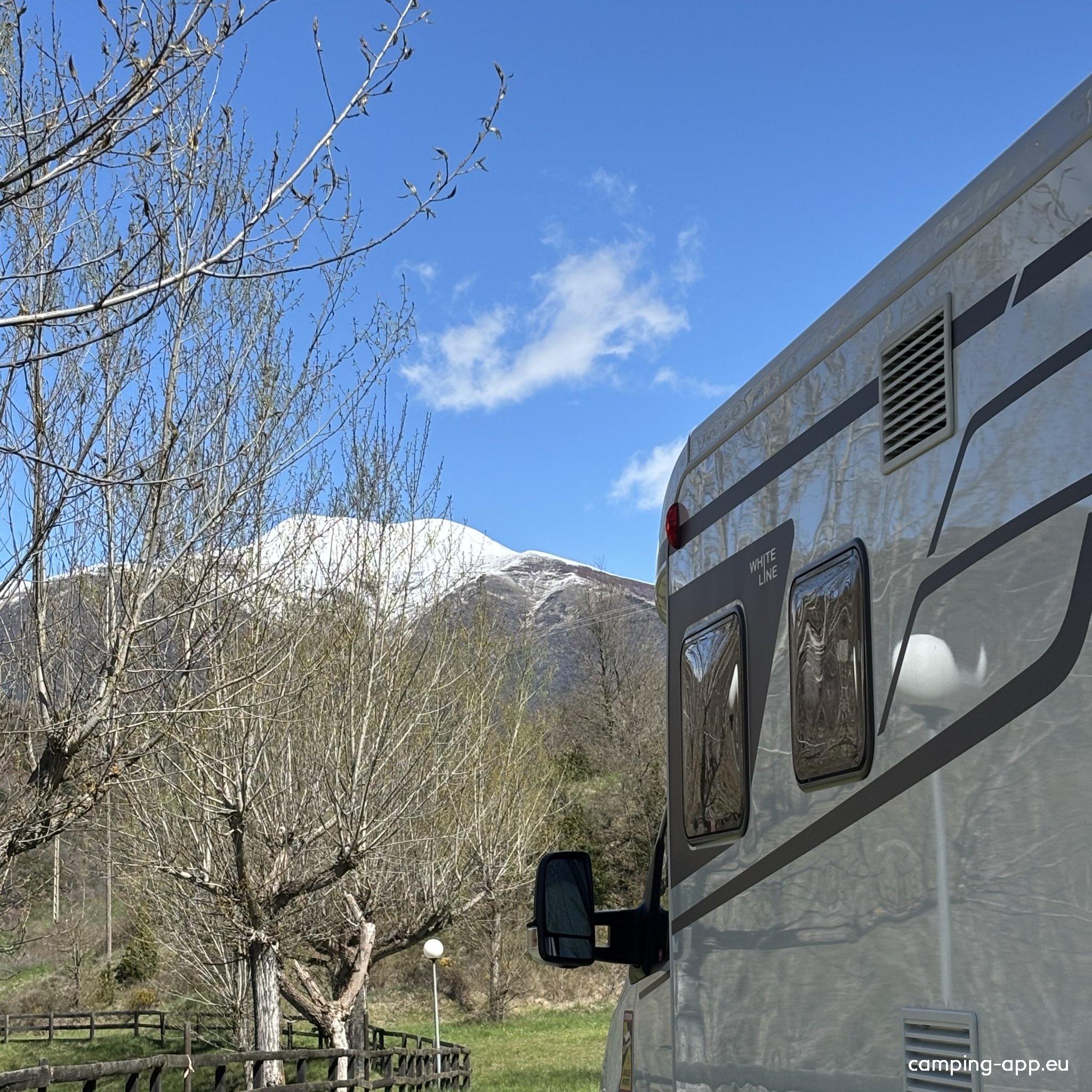 Càmping Alta Ribagorça — Kamp yeri in El Pont de Suert