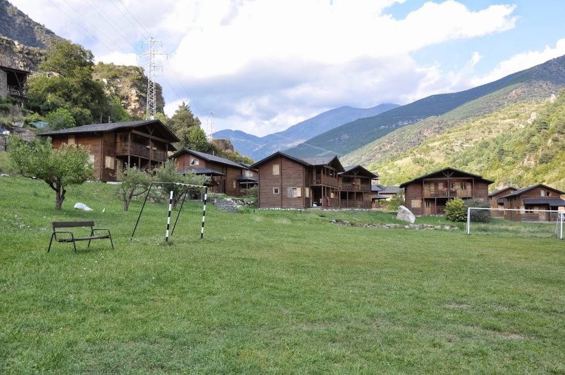 Camping Frontera Park — Campingplatz in La Farga de Moles