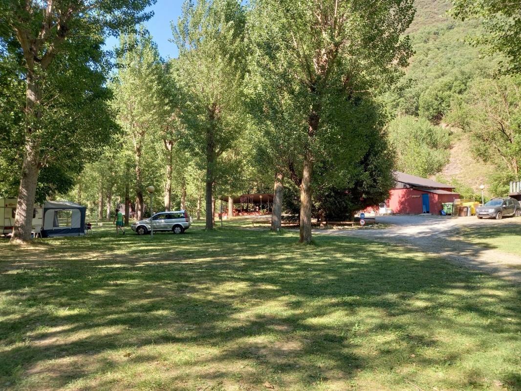 Camping Aigues Braves de Llavorsi — Campingplads in Llavorsí / Cataluña