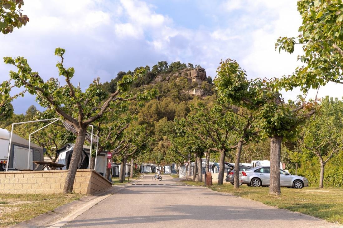 Camping El Solsonès — Campingplads in Solsona / Cataluña
