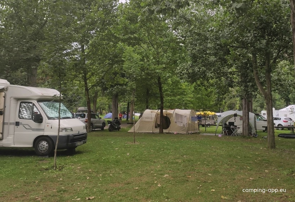 Camping Noguera Pallaresa — Camping in Sort / Cataluña