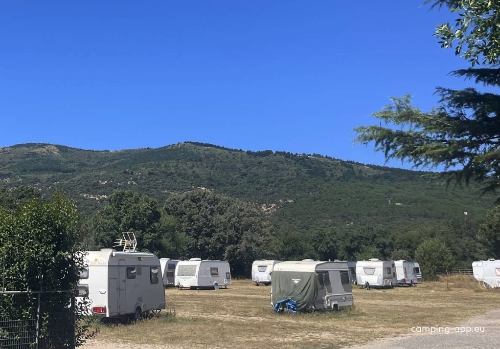 Camping Capfun El Escorial — Camping in El Escorial / Comunidad de Madrid