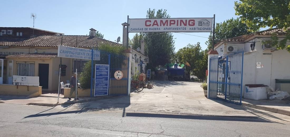 Camping Rural Fuente de Piedra — Campingplass in Fuente de Piedra / Andalucía