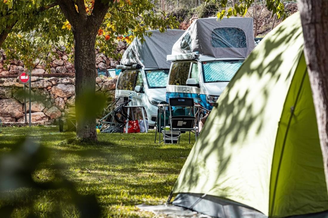 Camping Sierra De Las Nieves — Campingplass in Yunquera / Andalucía