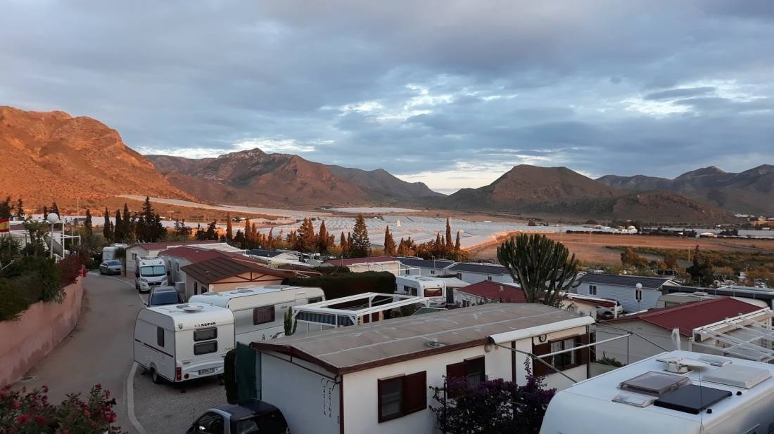 Camping Los Madriles — Kemping in Isla Plana