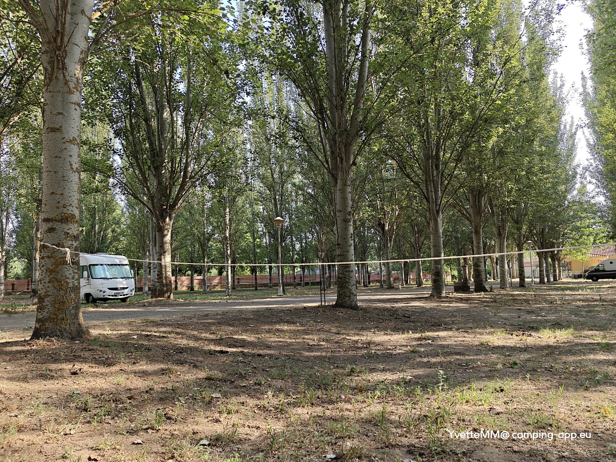 Camping Tormes — Kemping in Alba de Tormes