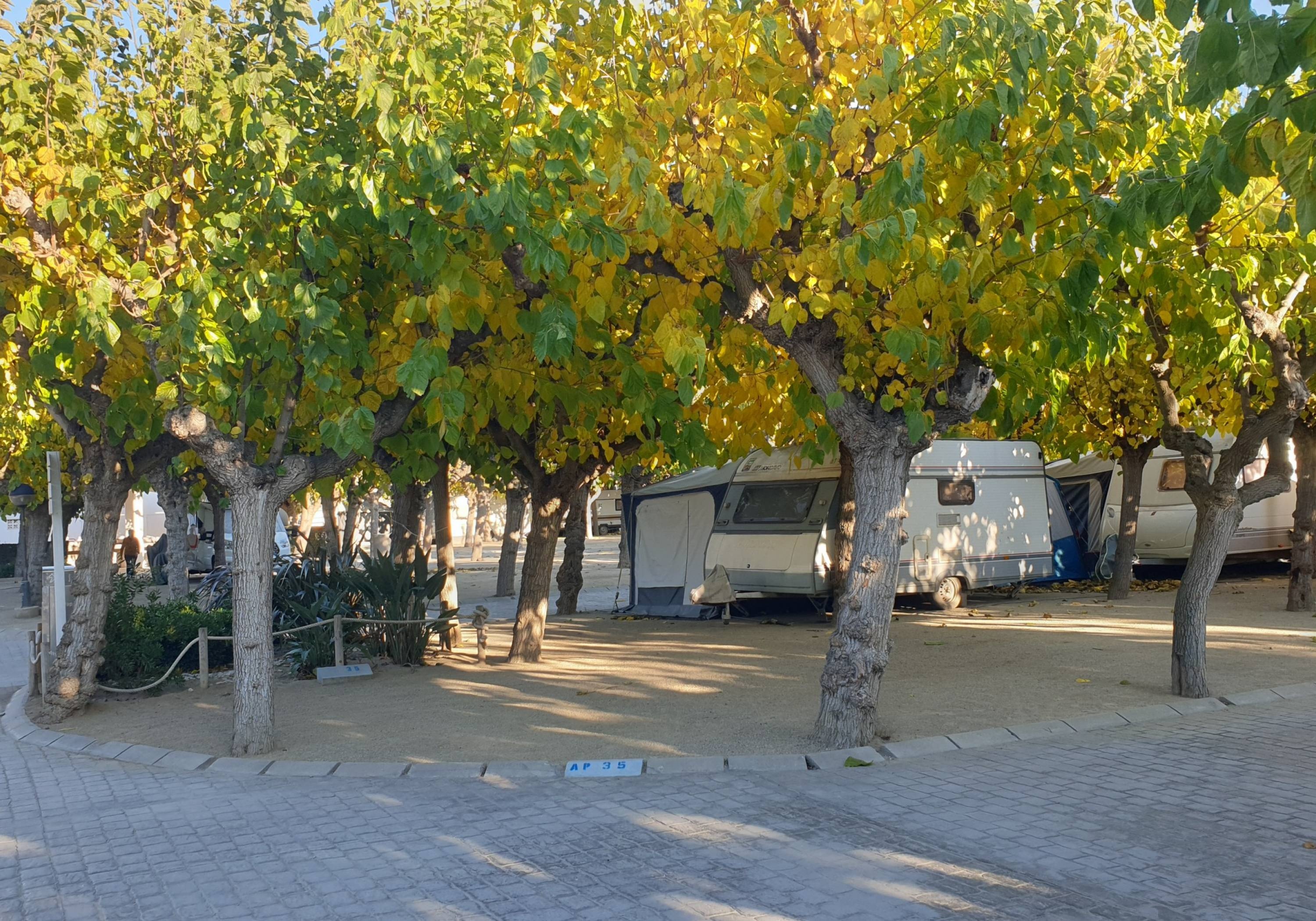 Camping Joan Bungalow Park — Camping in Cambrils / Cataluña