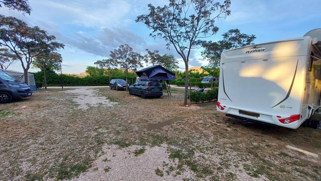 Camping Els Ports — Kemping in Arnes / Cataluña