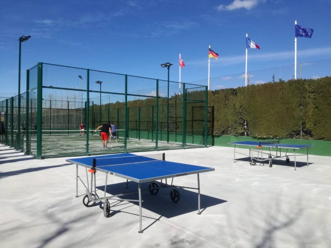 Camping Sirena Dorada — Campingplads in Creixell / Cataluña