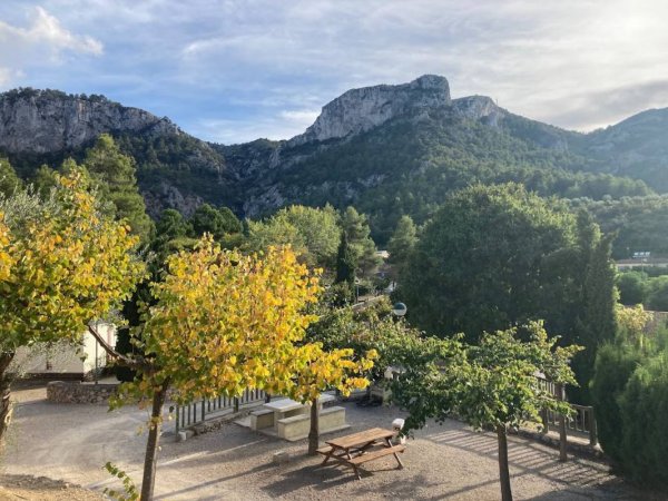 Càmping Alberg Tivissa — Photo 2