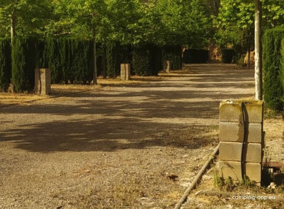 Camping Castellote — Campingplats in Castellote / Teruel