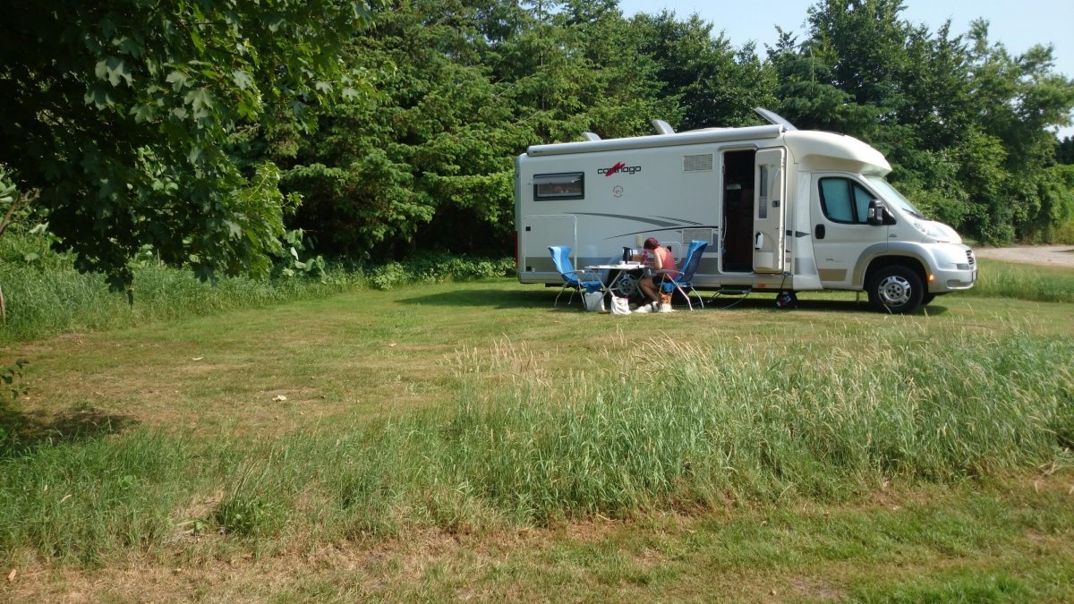 Rosenhof-Hohn — Area Autocaravanas in Hohn