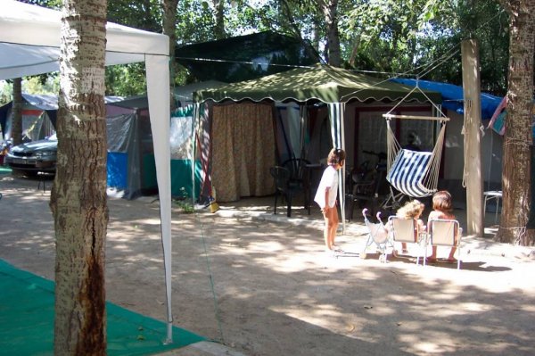 Camping Bon Día — Photo 2