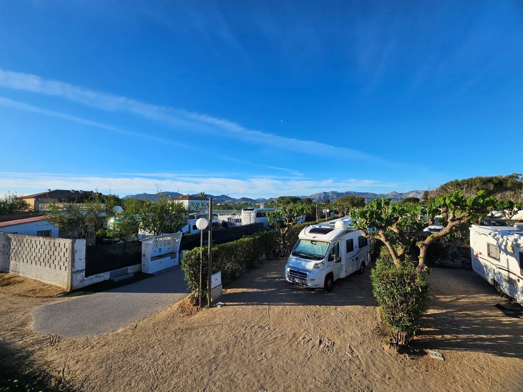CAMPING OLÉ — Campingplats in Oliva / Comunidad Valenciana