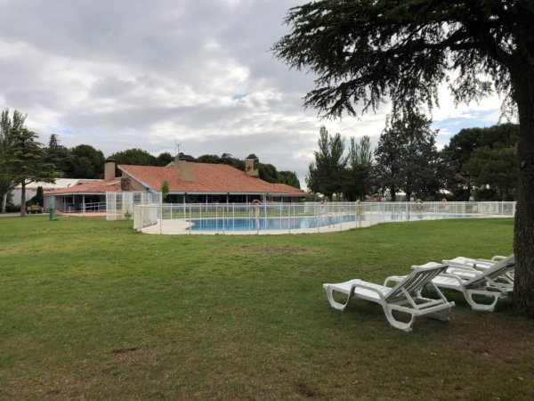 Camping Ciudad De Zaragoza — Photo 2