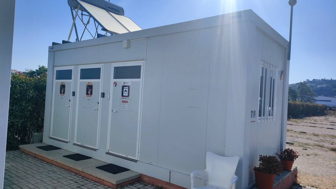 Parque do Rio — Campervan Site in Silves