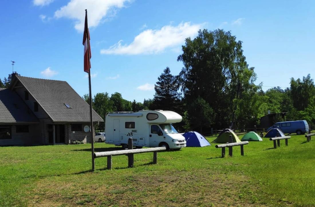 Canoe Camping — Sítio de acampamento in Līgatne