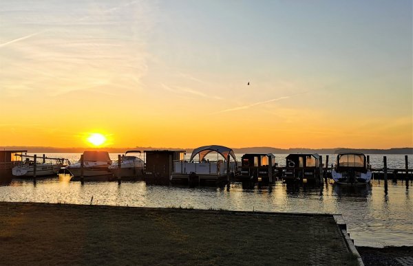 Hangar 19 — Photo 4